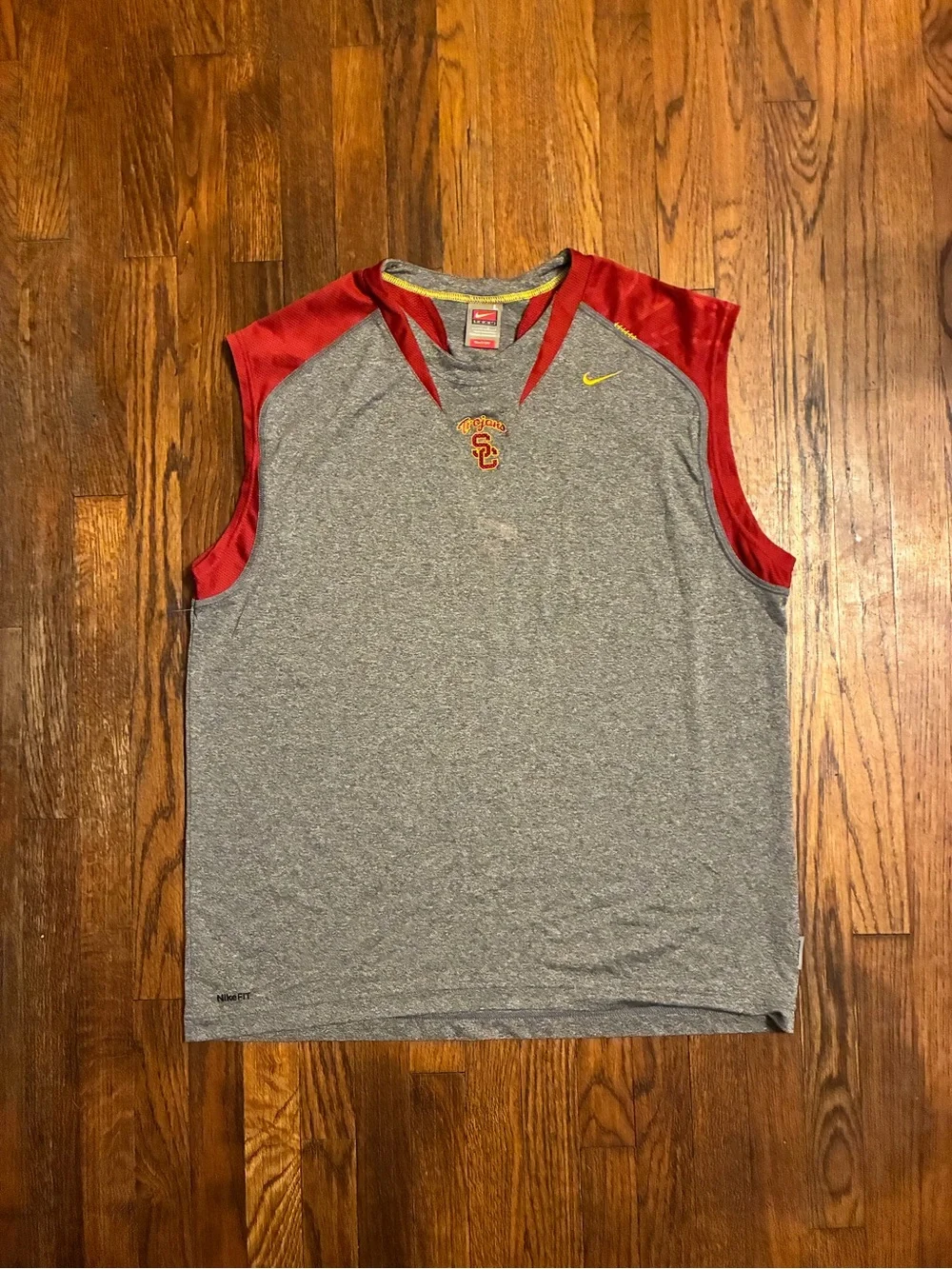 Vintage nike usc tank top size large